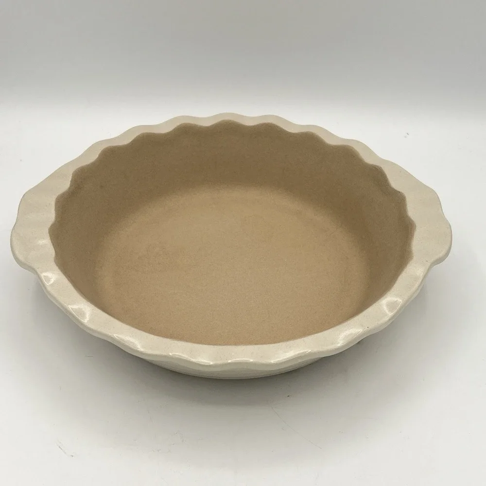 Pampered Chef Family Heritage Stoneware Scalloped Pie Plate 9